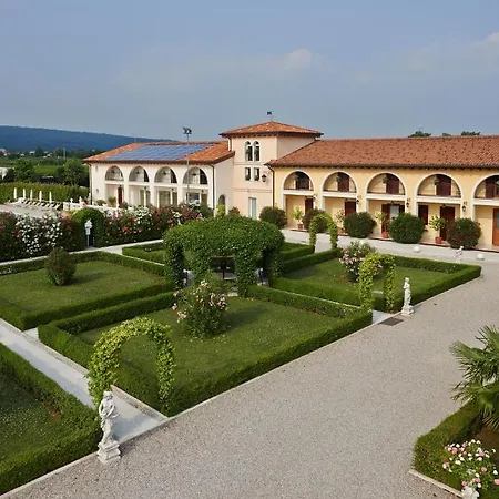 Serena Country house *