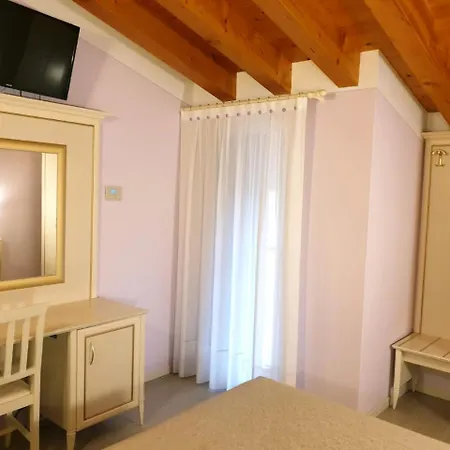 Serena Country house