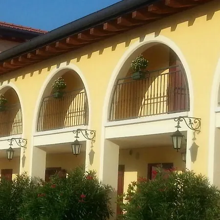 Serena * Montebelluna